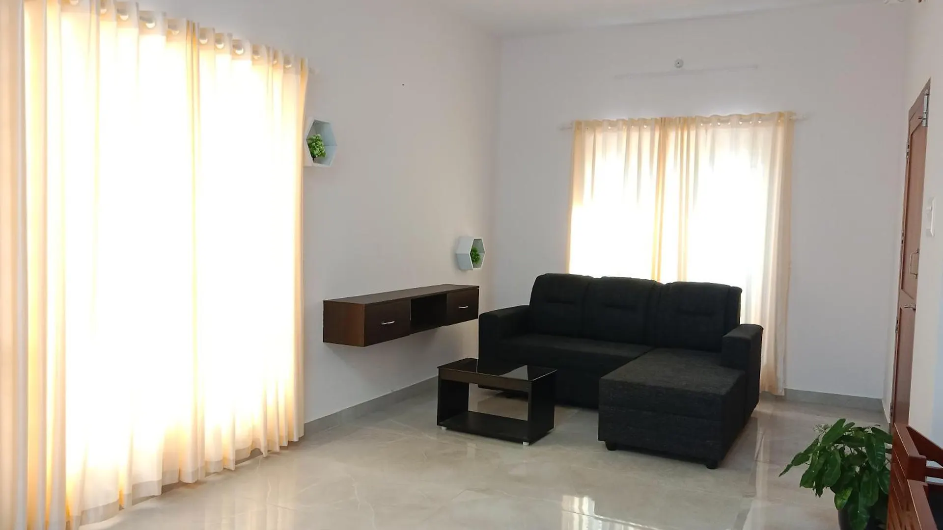 Casa Branca Family Hub Apartment Varkala