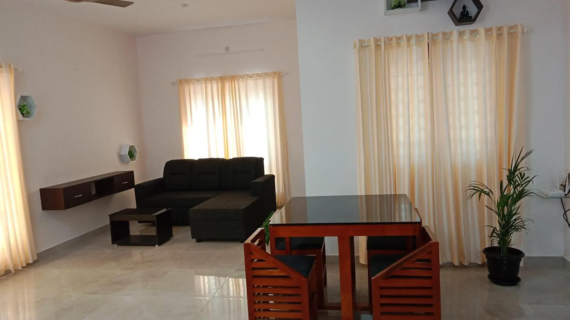 Casa Branca Family Hub Apartment Varkala 0*,  India